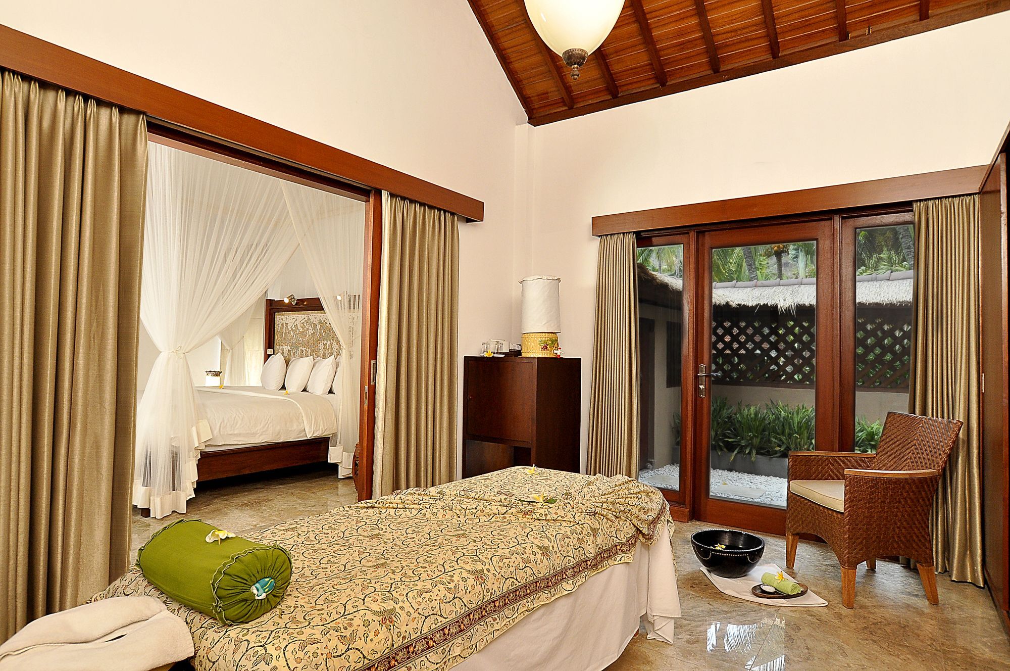 Puri Mas Spa Resort Mangsit Exterior photo